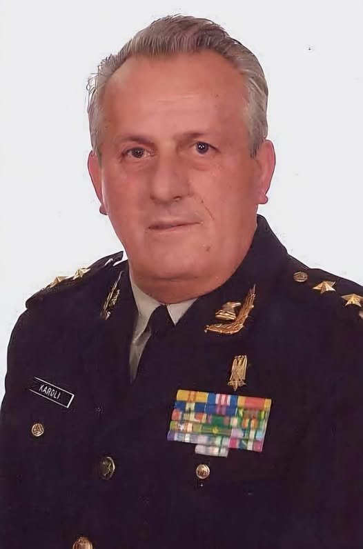 Gjeneral Kostaq Karoli2