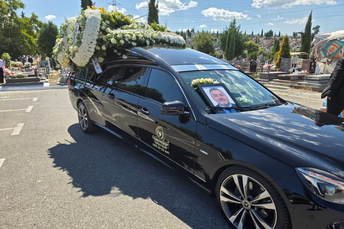 Ceremonia e përcjelljes së fundit për Prof. Skerdi Priftin, me shërbimin e Univers Funeral Home.